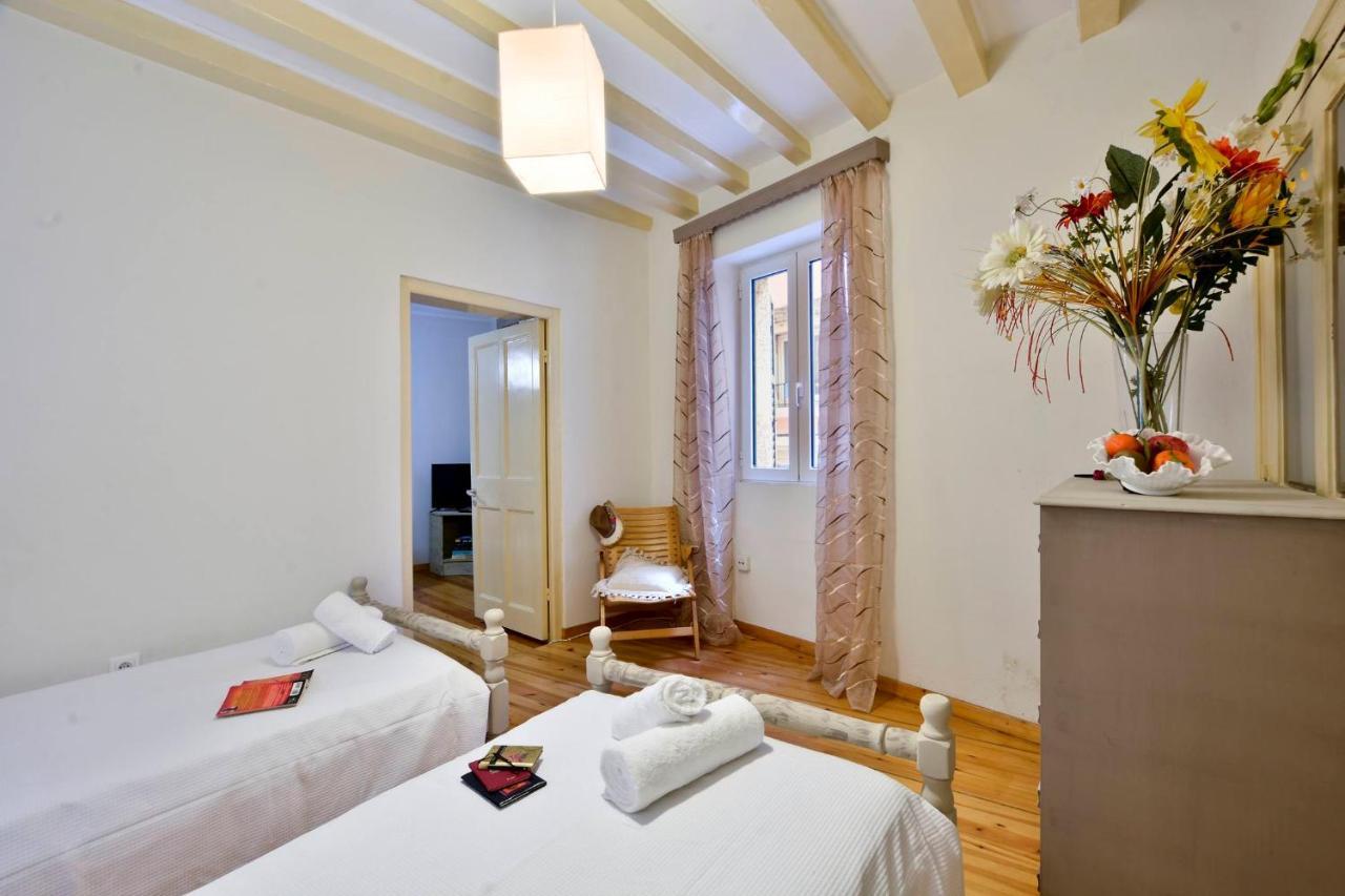 Lonziada Apartment, In The Heart Of The Old Town. Corfu  Экстерьер фото