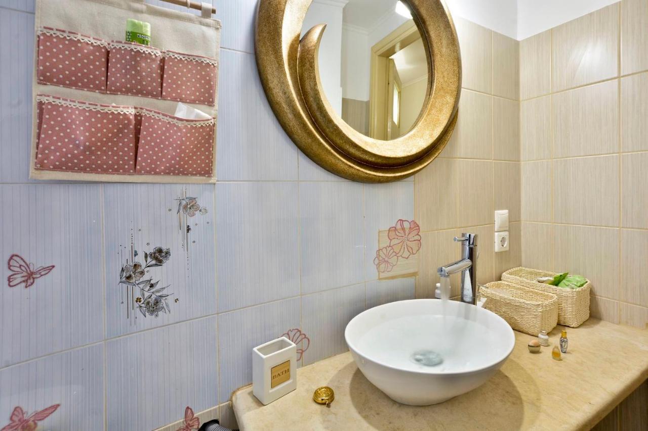 Lonziada Apartment, In The Heart Of The Old Town. Corfu  Экстерьер фото